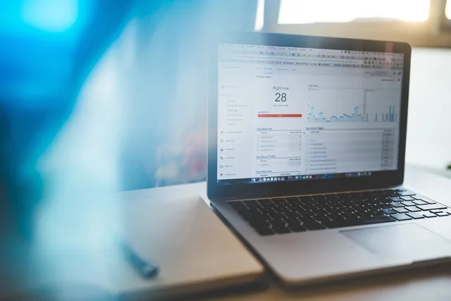 analytics, charts, graphs, traffic, marketing, internet, web, macbook, laptop, computer, technology, blue computer, blue technology, blue laptop, blue marketing, blue internet, blue web, charts, graphs, marketing, marketing, marketing, marketing, marketing, web. A lead network dashboard in three bands, with drill-through kept to a minimum